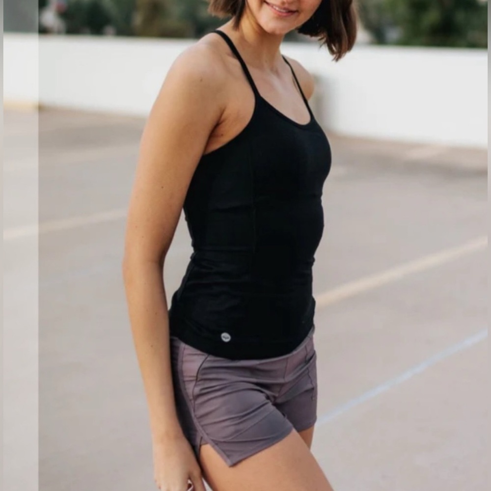 Lot of two Senita Athletics Ava Tank Tops, Black and Eggplant, size M